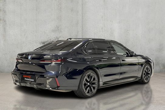 BMW i7 105.7kWh xDrive60