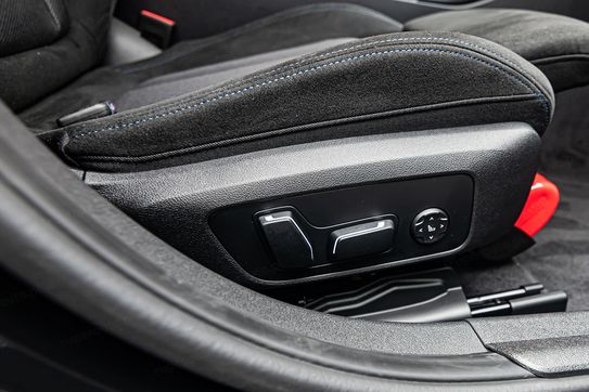 BMW Seria 3 Touring 330i xDrive M Sport