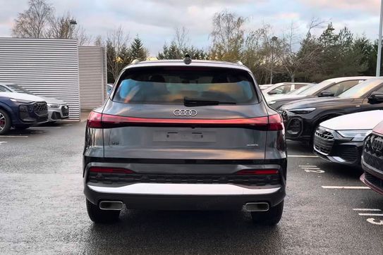 Audi Q5 TFSI quattro advanced
