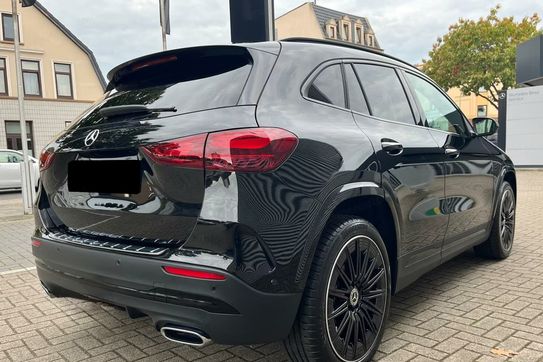 Mercedes GLA 200 AMG Line