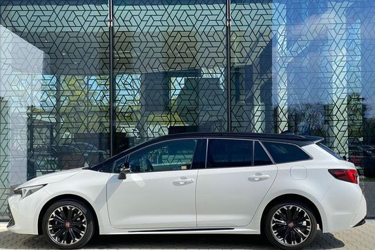 Toyota Corolla 2.0 Hybrid GR Sport