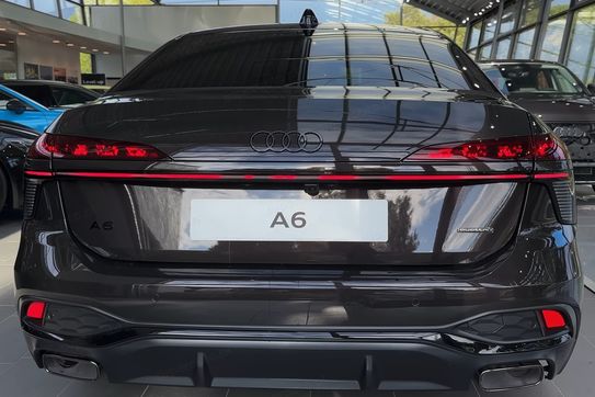Audi A6 e-Hybrid quattro