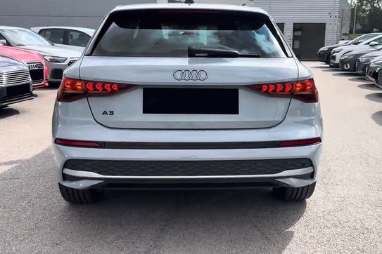 Audi A3 TFSI Advanced Sportback