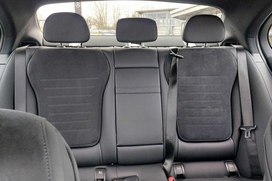 Mercedes C Klasa 200 4-Matic AMG