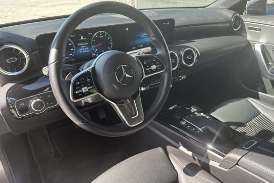 Mercedes CLA 200