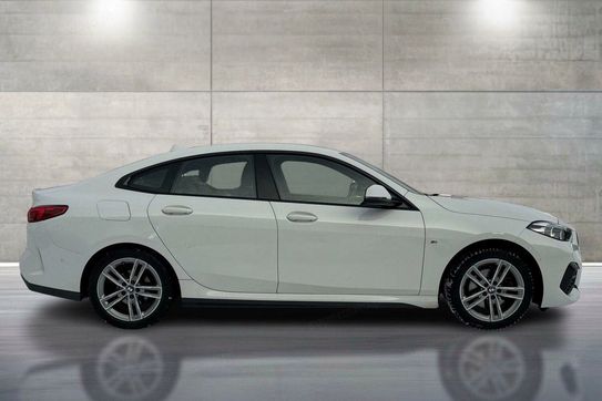 BMW Seria 2 216d M Sport aut
