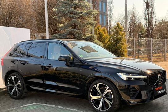 Volvo XC60 B5 B AWD Plus Dark aut