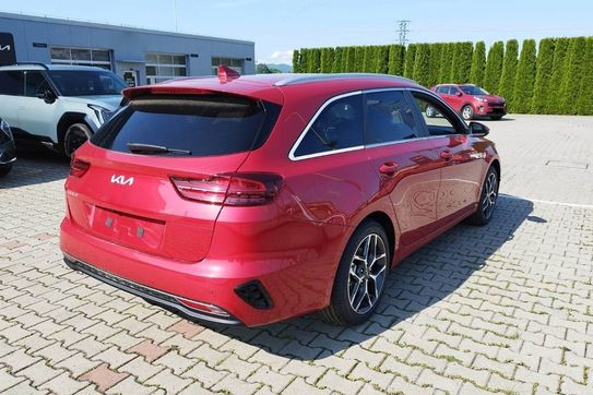 Kia Ceed 1.5 T-GDI Tribute DCT