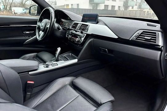 BMW Seria 3 320i M Sport