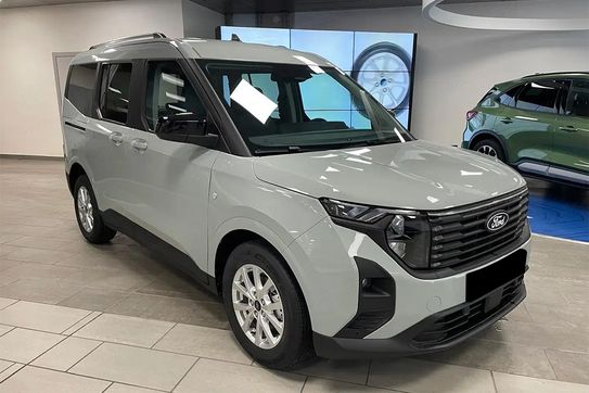 Ford Tourneo Courier Titanium