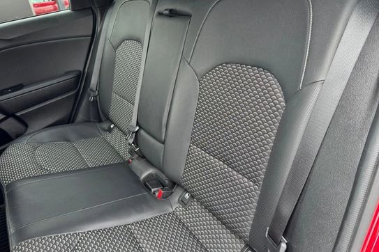 Kia Ceed 1.5 t-Gdi Tribute Dct