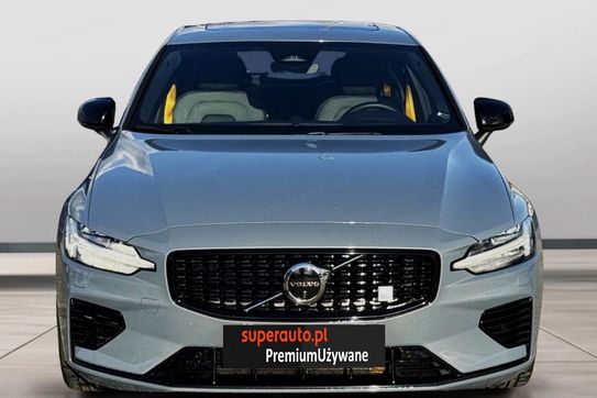Volvo S60 T8 AWD Plug-In Hybrid Polestar Engineered