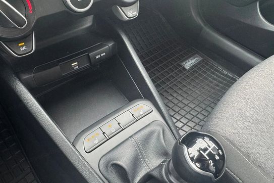 Kia Stonic 1.2 m