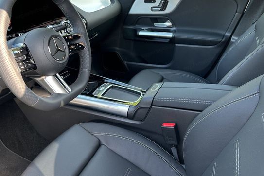 Mercedes CLA 220 4-Matic AMG Line