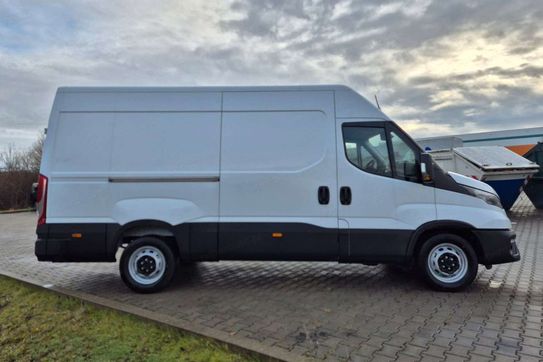 Iveco Daily 35S16 12m3
