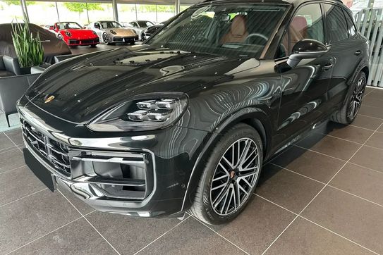 Porsche Cayenne E-Hybrid Black Edition