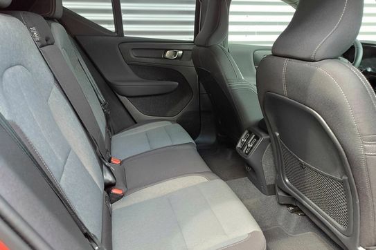 Volvo XC40 B3 Plus Dark