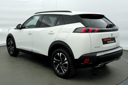 Peugeot 2008 Allure Pack 1.2 PureTech EAT8