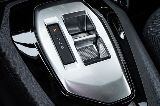 Peugeot 2008 Business e-DCS6 1.2 PureTech mHEV