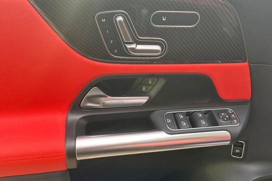 Mercedes GLA 200 AMG Line