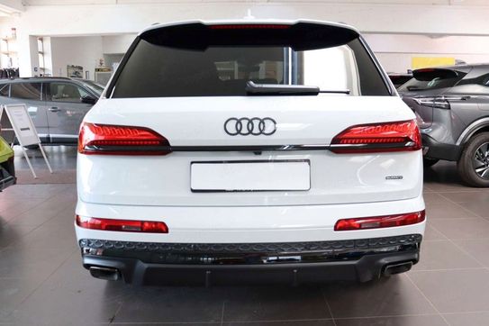 Audi Q7 50 TDI quattro S Line