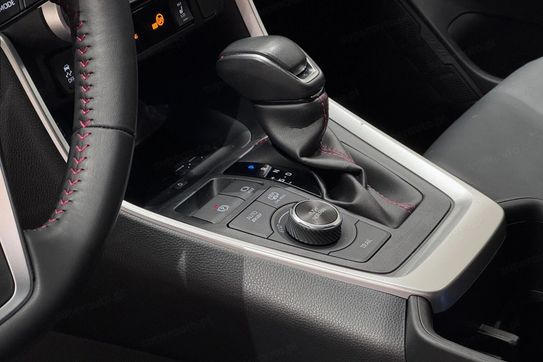 Toyota RAV4 2.5 Hybrid More Dynamic 4x4