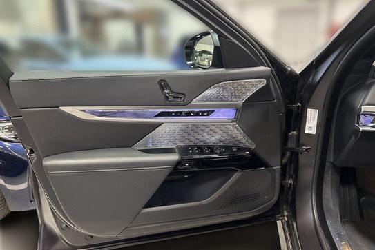 BMW Seria 7 740d xDrive M Sport