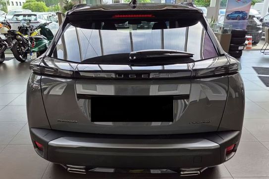 Peugeot 2008 GT Exclusive e-DCS6 1.2 PureTech mHEV