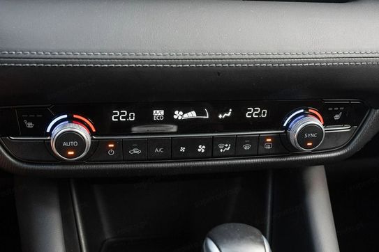 Mazda 6 2.0 Center-Line