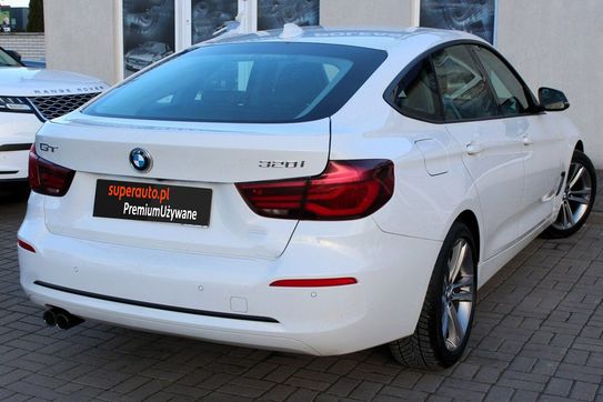 BMW Seria 3 Gran Turismo 320i GPF Sport Line aut
