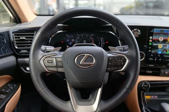 Lexus NX 350h Prestige 2WD