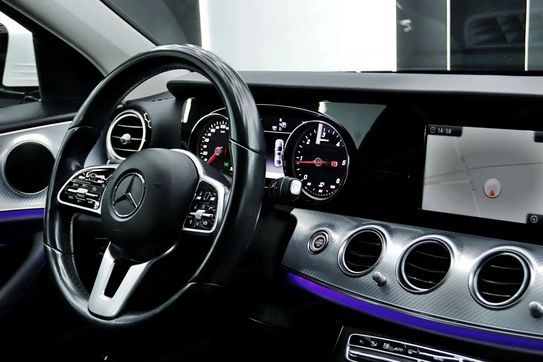 Mercedes Klasa E 200 d 9G-TRONIC