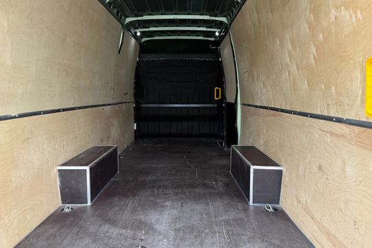 Iveco Daily 35S18 L4H2