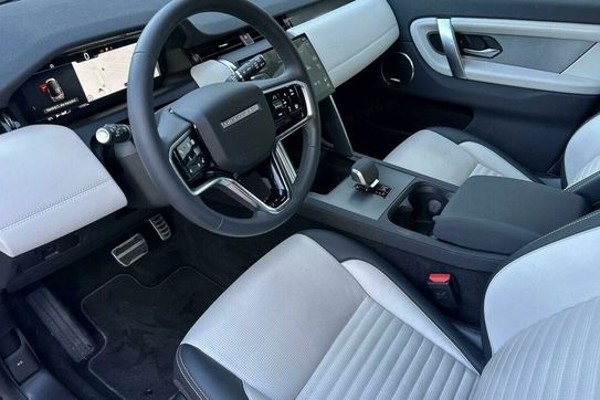 Land Rover Discovery Sport D200 Dynamic SE