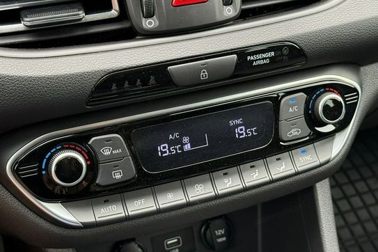 Hyundai i30 1.5 T-GDI Smart