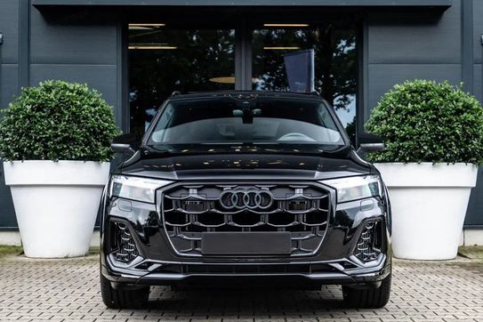 Audi Q7 SQ7 TFSI quattro