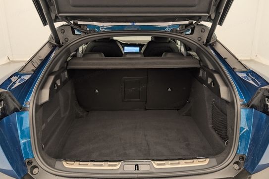 Peugeot 408 GT 1.2 mHEV e-DCS6