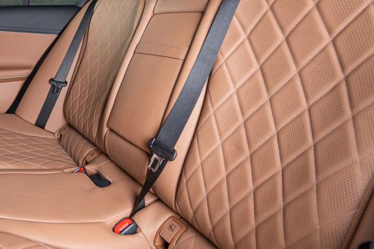 Mercedes E Klasa 200 4-Matic AMG