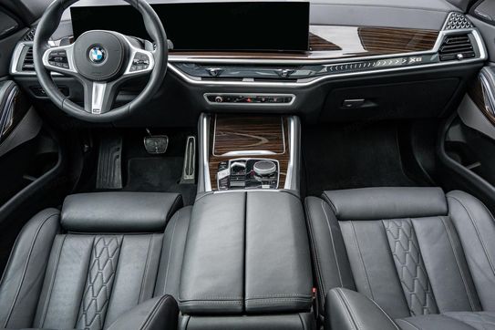 BMW X6 xDrive30d  Individual Edition