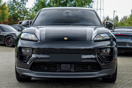 Porsche Macan 4