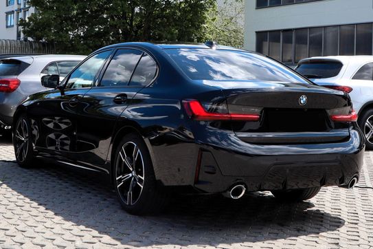 BMW Seria 3 318i M Sport