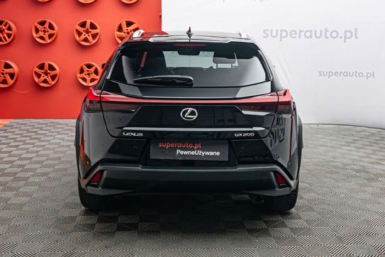 Lexus UX 200 2.0 2WD