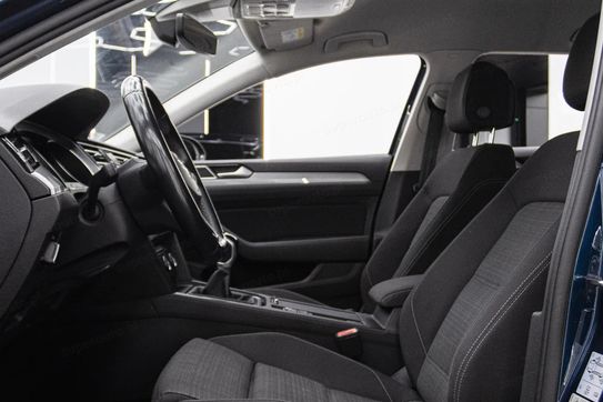 Volkswagen Passat TSI Evo Business