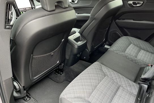 Volvo XC60 B5 B AWD Core