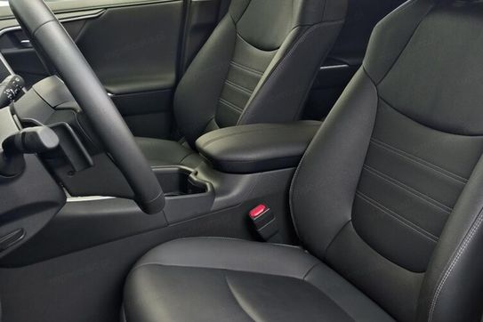 Toyota RAV4 Executive 2.5 Hybrid AWD