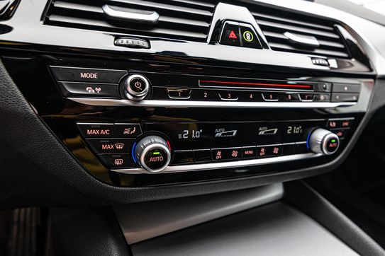 BMW Seria 5 520d 2.0