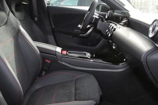 Mercedes CLA 200 AMG Line