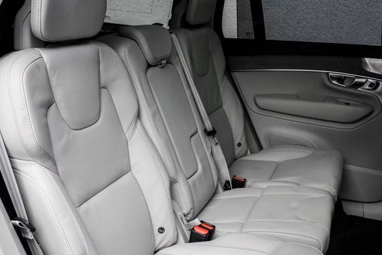 Volvo XC90 T8 Plug-In Hybrid AWD Ultra Bright 7os
