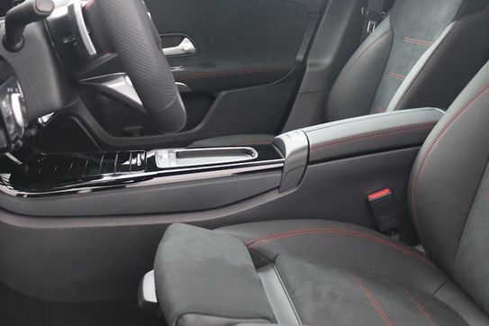 Mercedes Klasa A 200 AMG Line