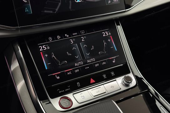 Audi Q7 SQ7 TFSI quattro